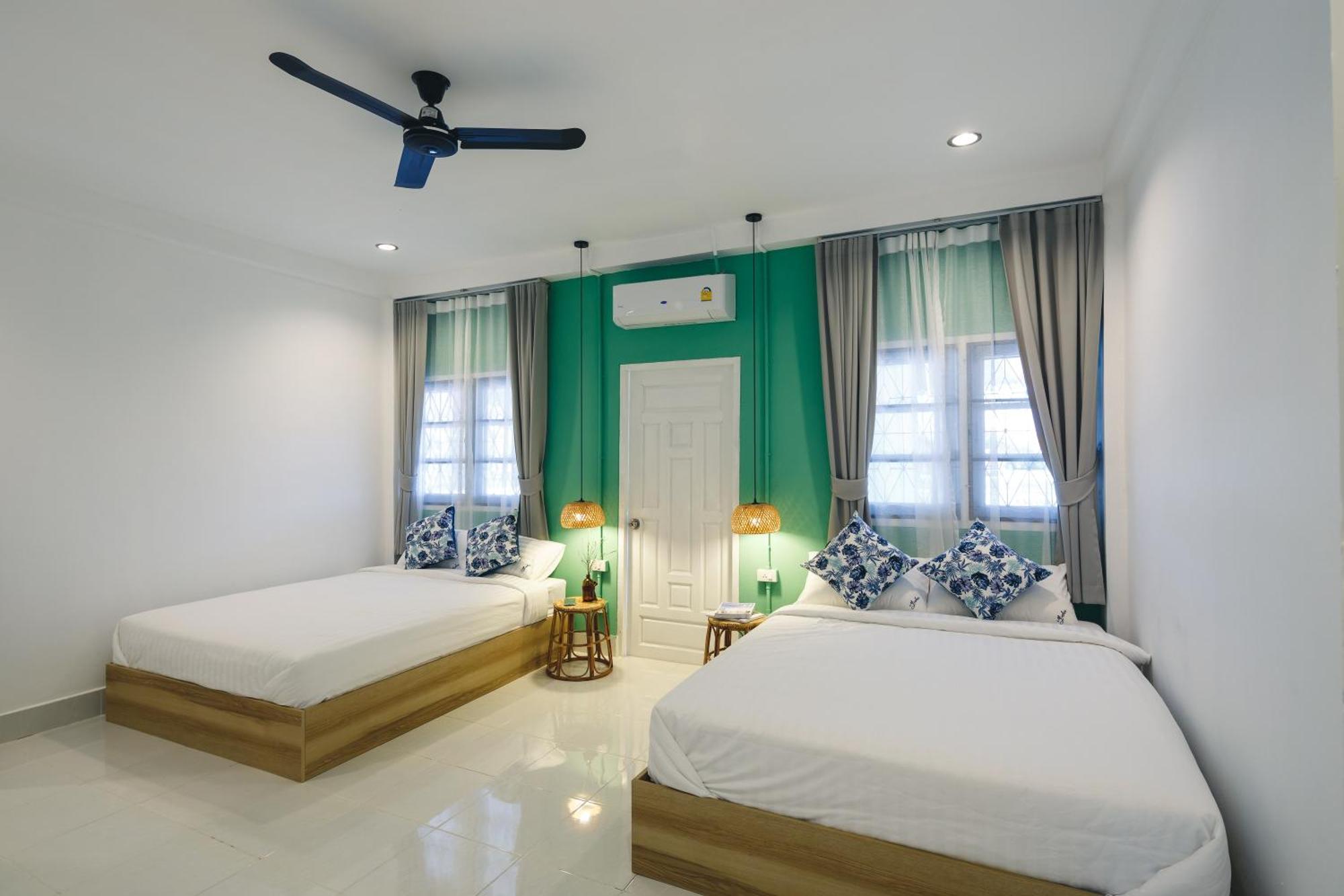 Yindee Travellers Lodge Нан Екстериор снимка