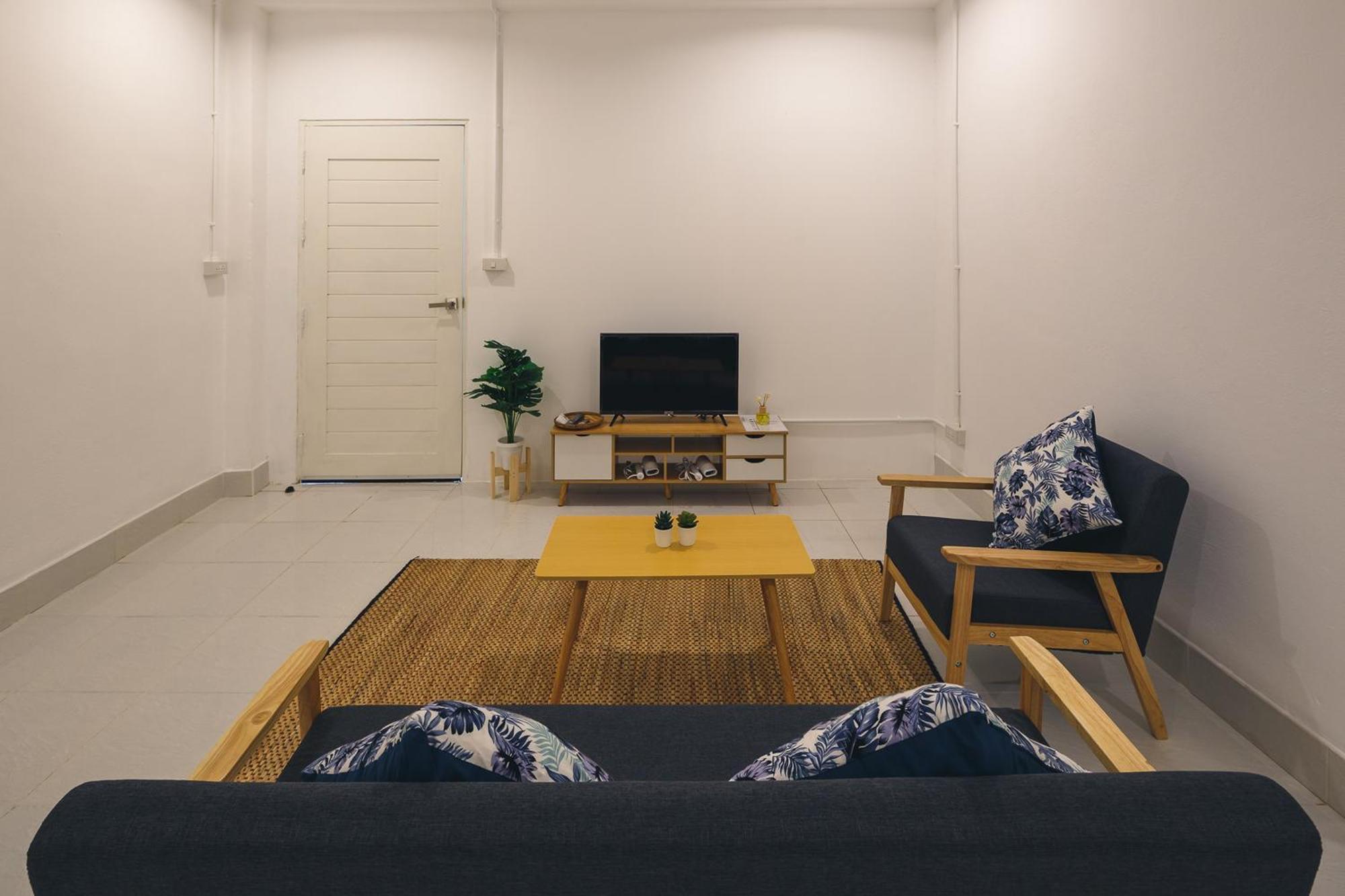 Yindee Travellers Lodge Нан Екстериор снимка