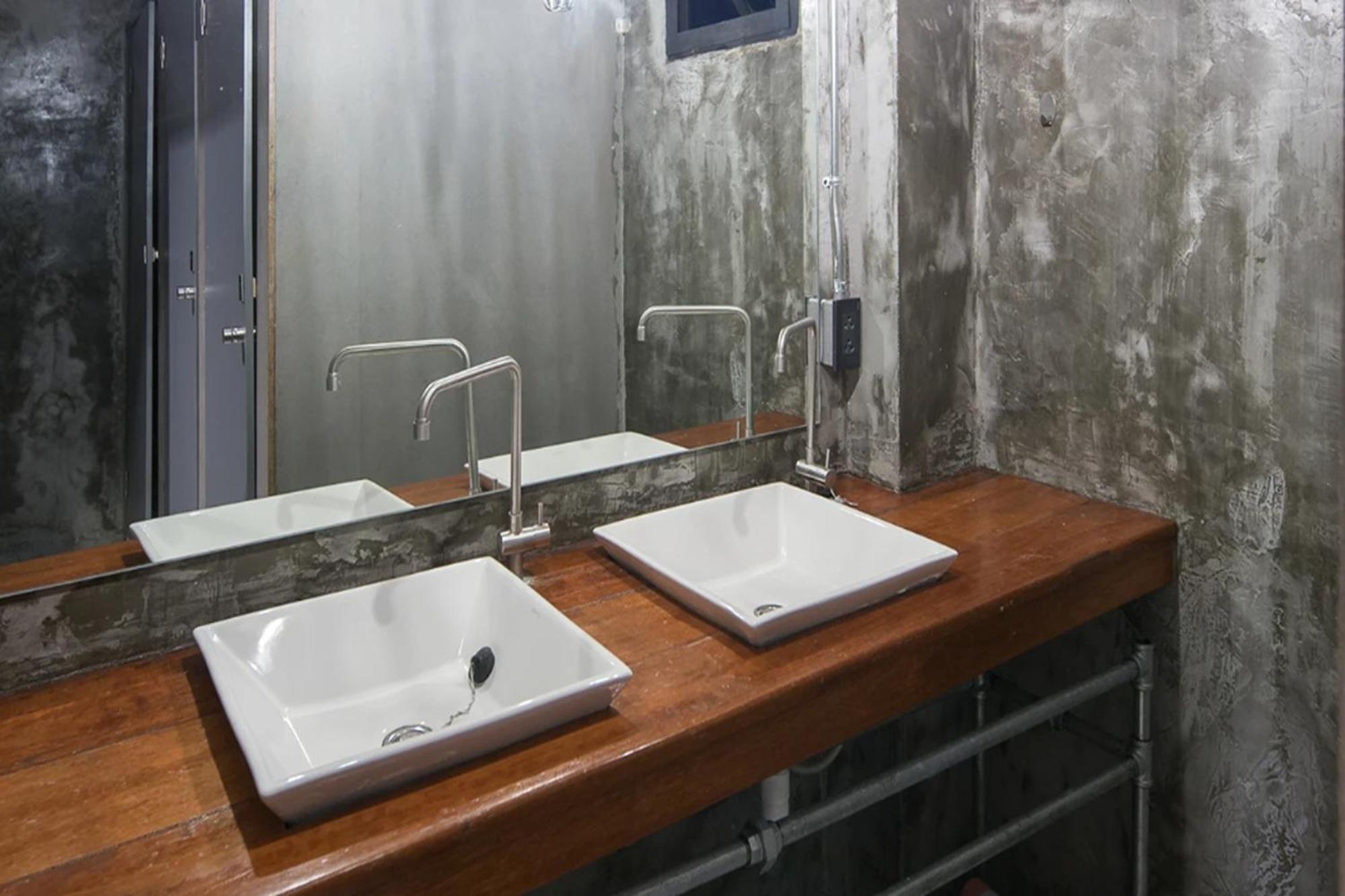 Yindee Travellers Lodge Нан Екстериор снимка
