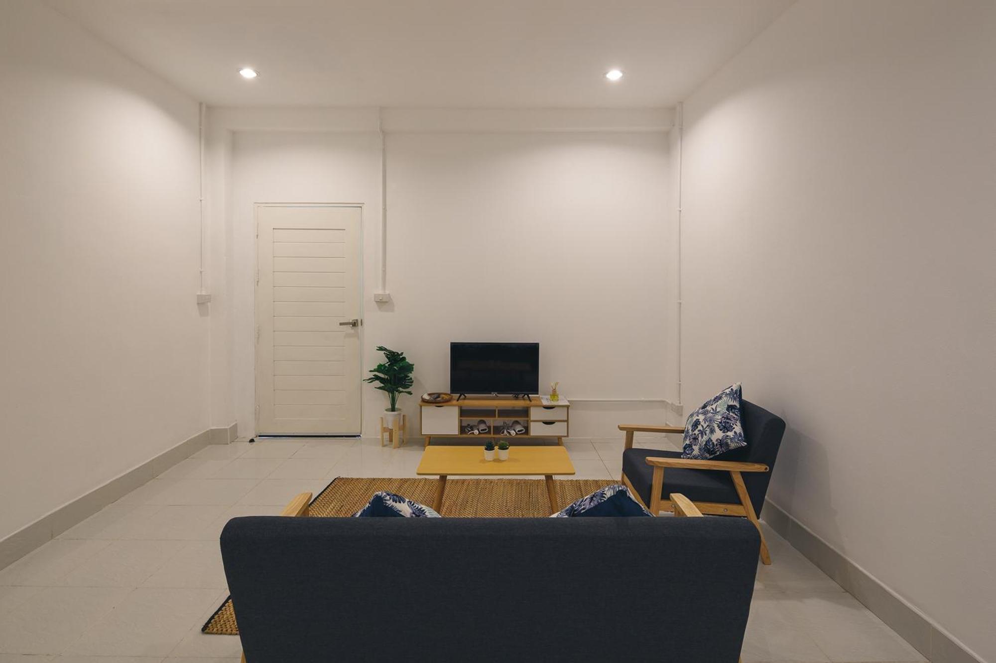 Yindee Travellers Lodge Нан Екстериор снимка