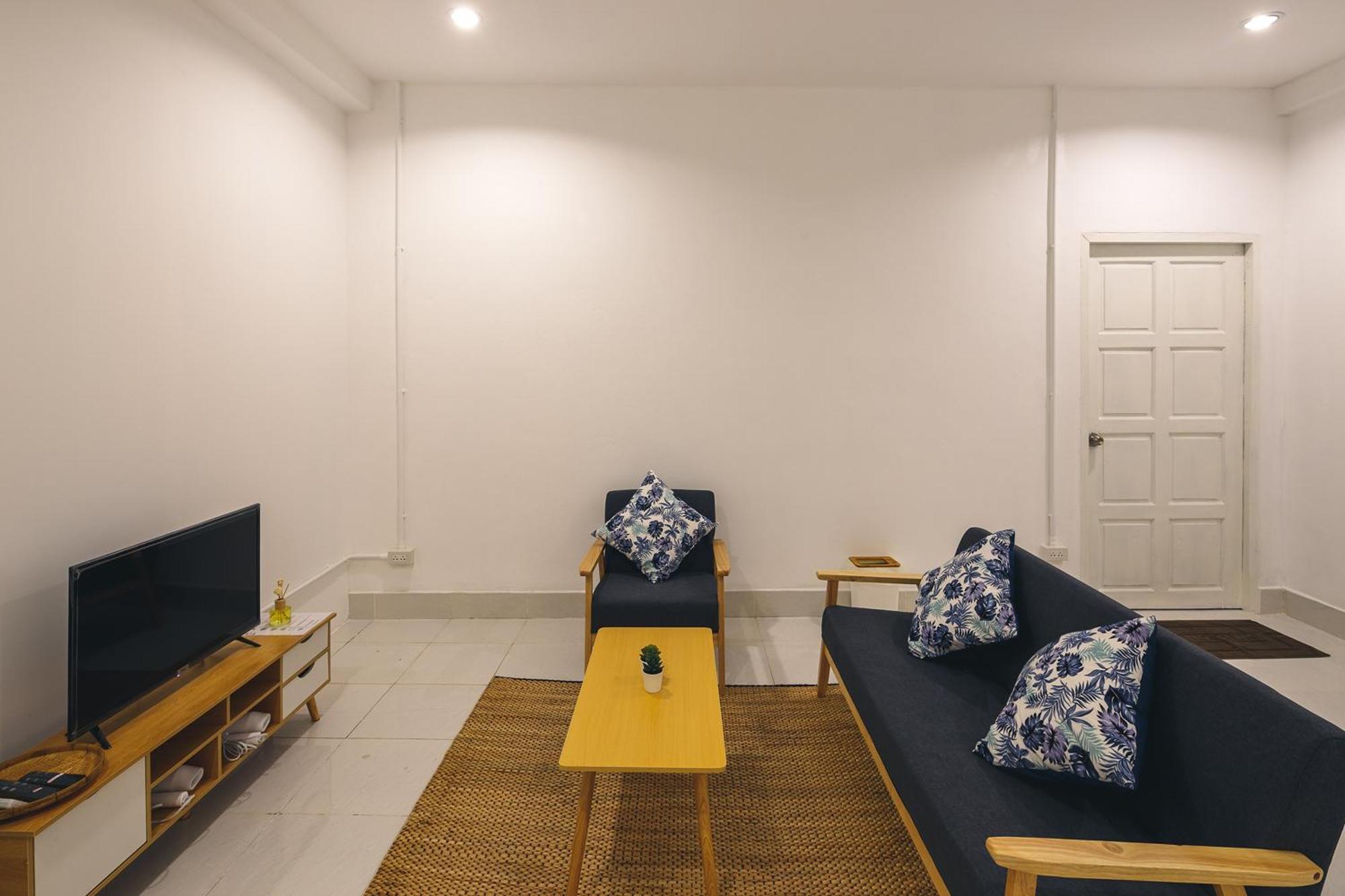 Yindee Travellers Lodge Нан Екстериор снимка