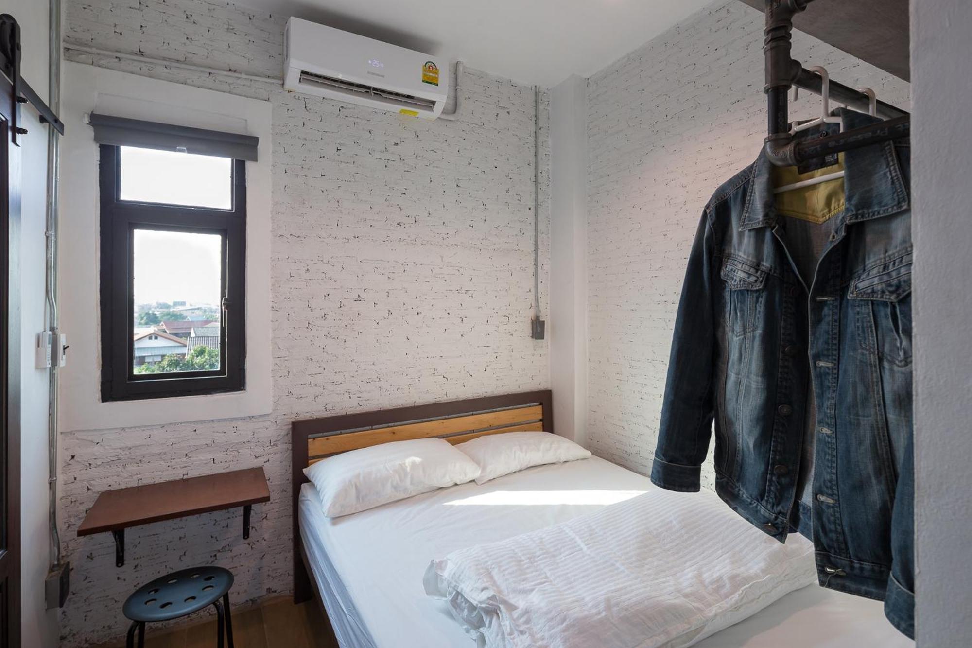 Yindee Travellers Lodge Нан Екстериор снимка