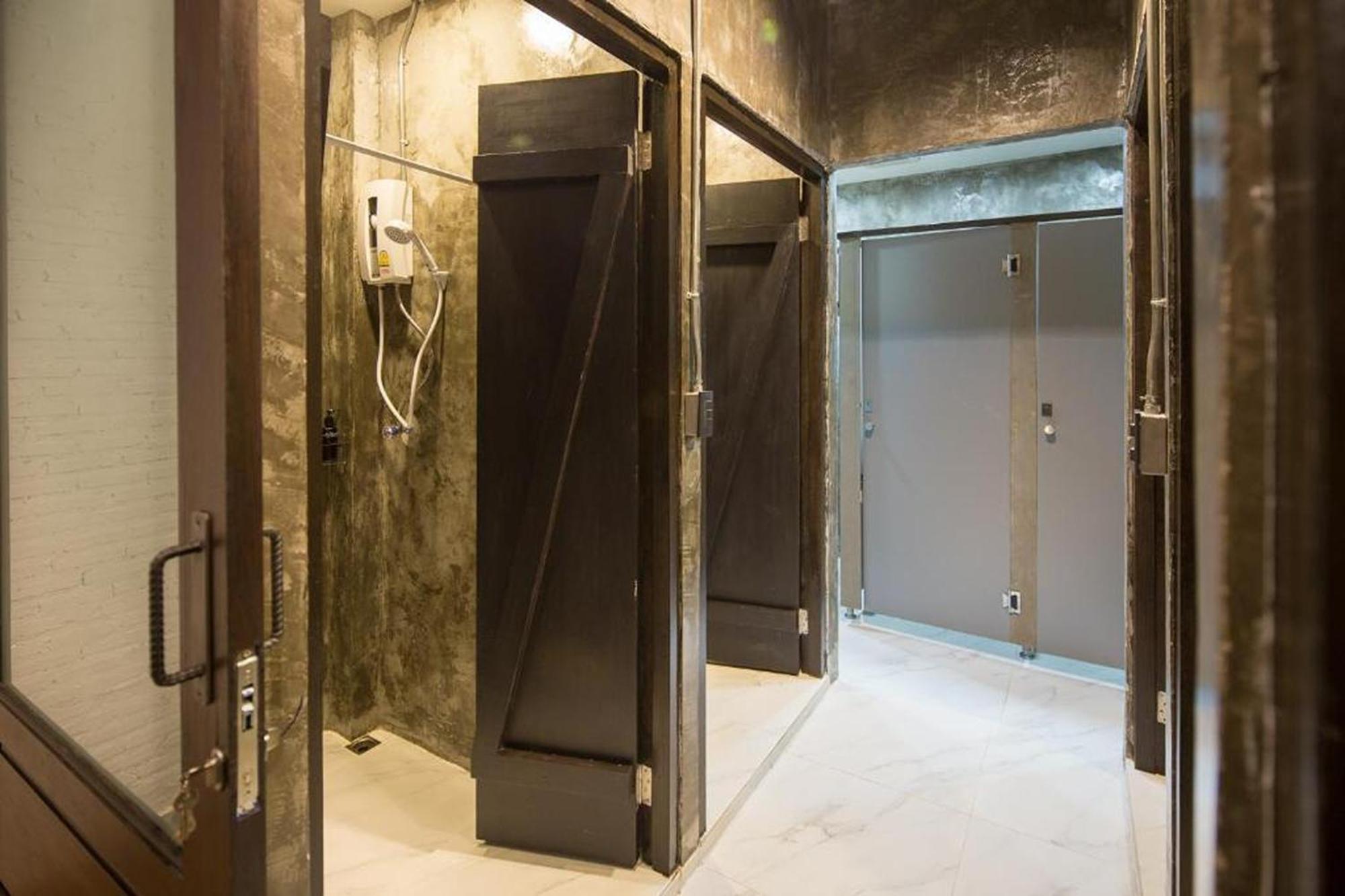 Yindee Travellers Lodge Нан Екстериор снимка